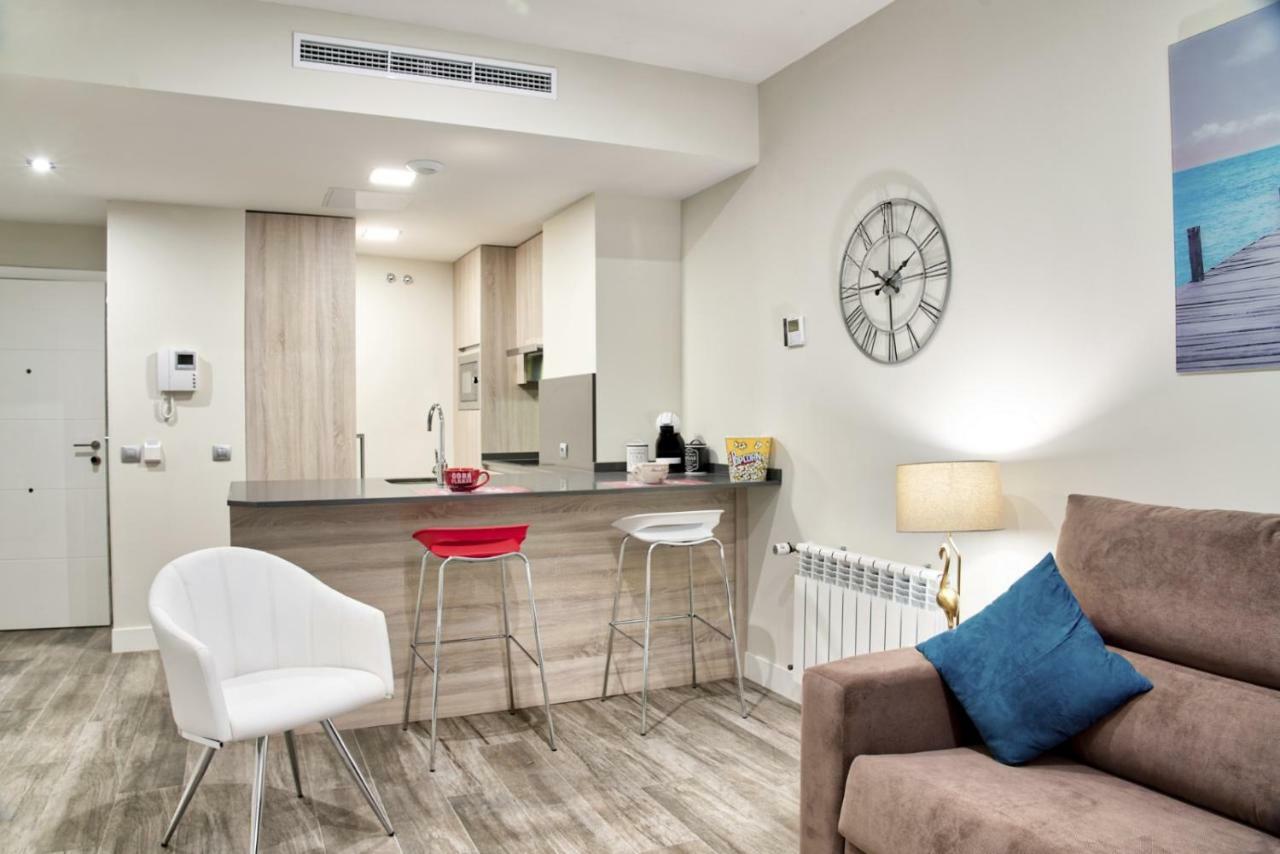 Apartamentos Cava Baja Madryt Zewnętrze zdjęcie