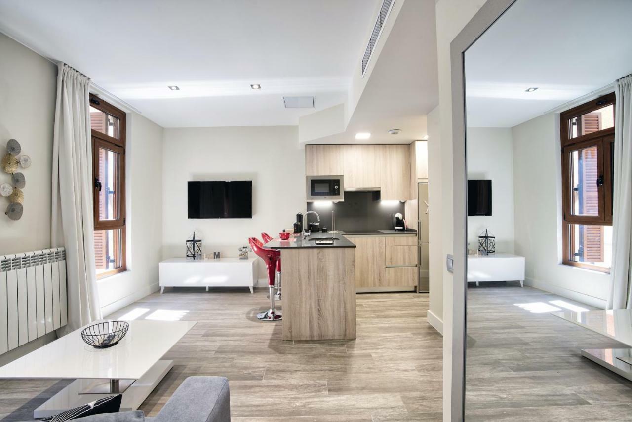 Apartamentos Cava Baja Madryt Zewnętrze zdjęcie