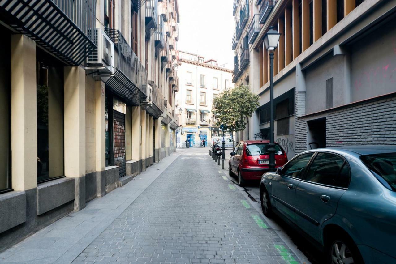 Apartamentos Cava Baja Madryt Zewnętrze zdjęcie