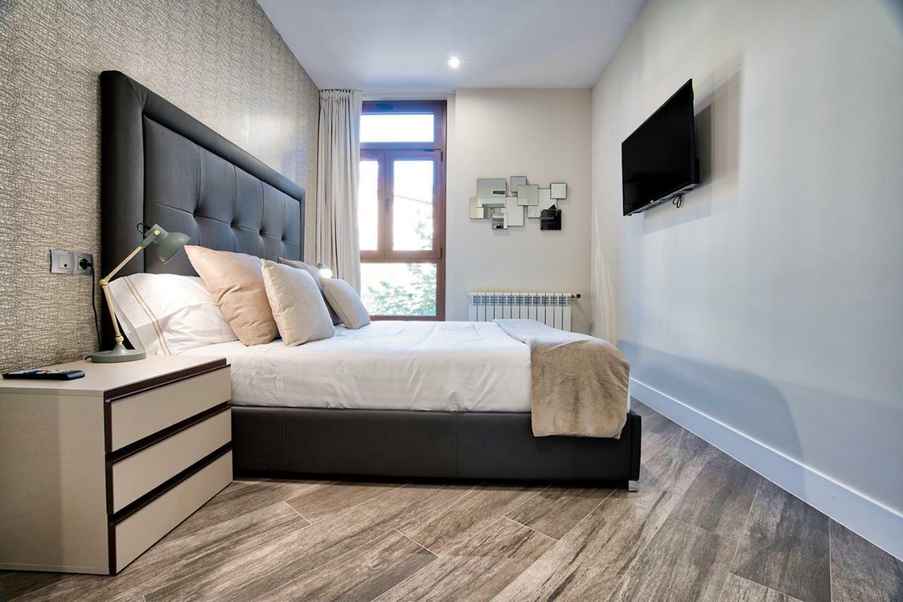 Apartamentos Cava Baja Madryt Zewnętrze zdjęcie