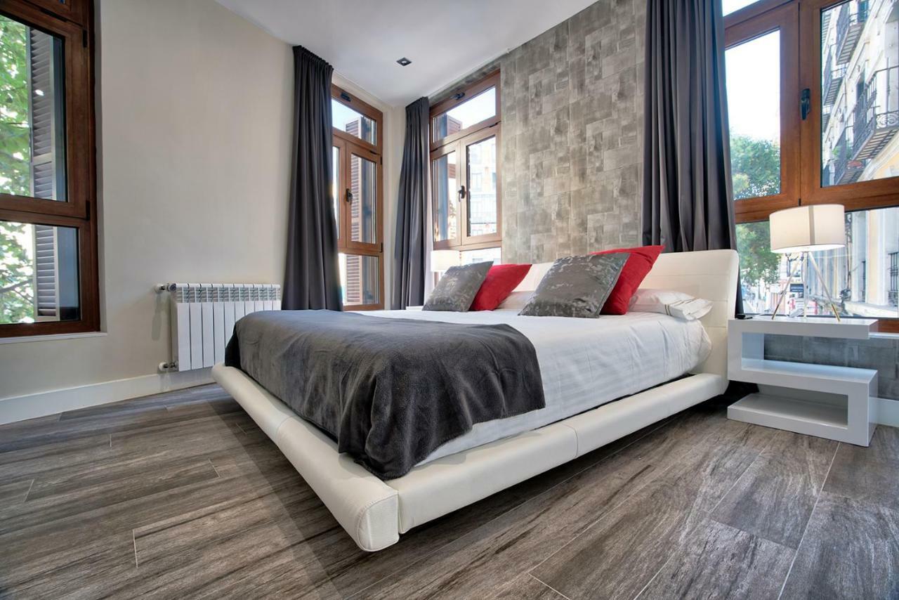 Apartamentos Cava Baja Madryt Zewnętrze zdjęcie